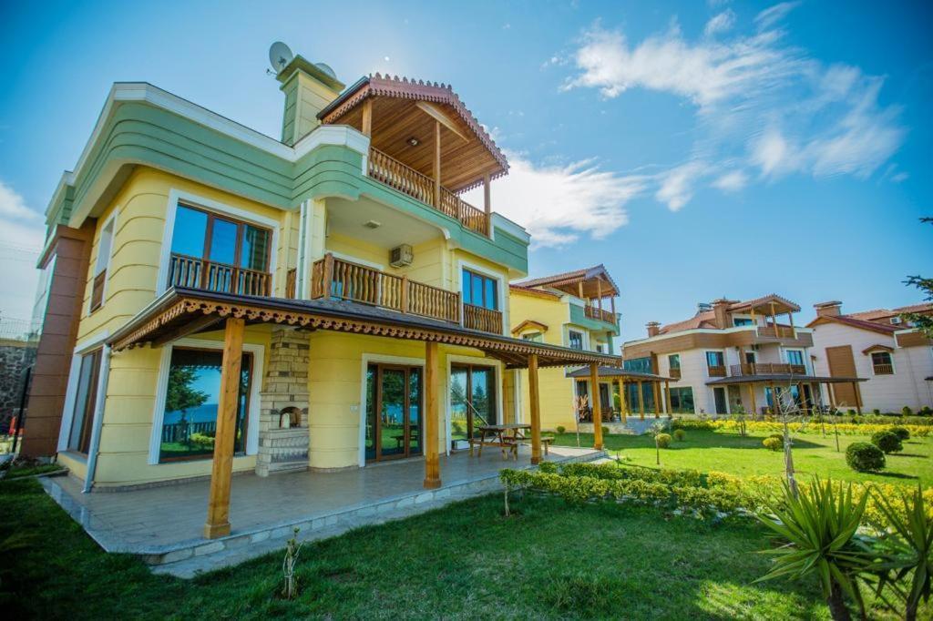 Resort Lifoz Holiday