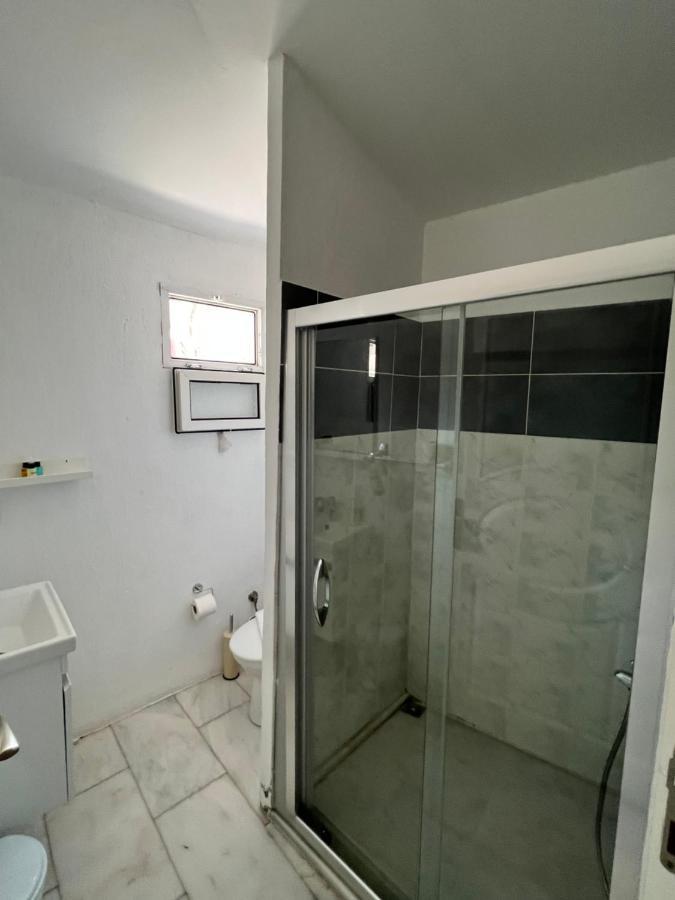 Lale Hotel