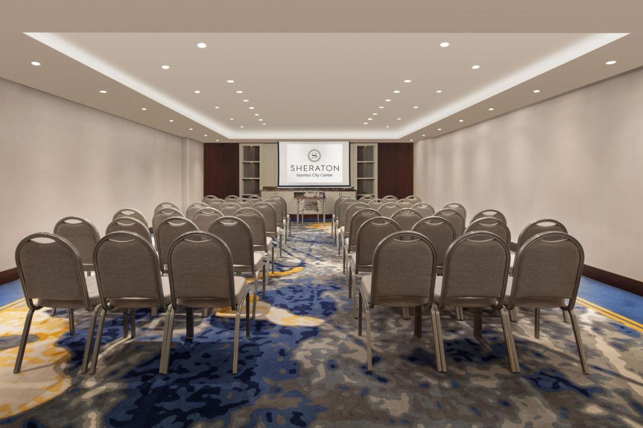 Sheraton Center Hotel