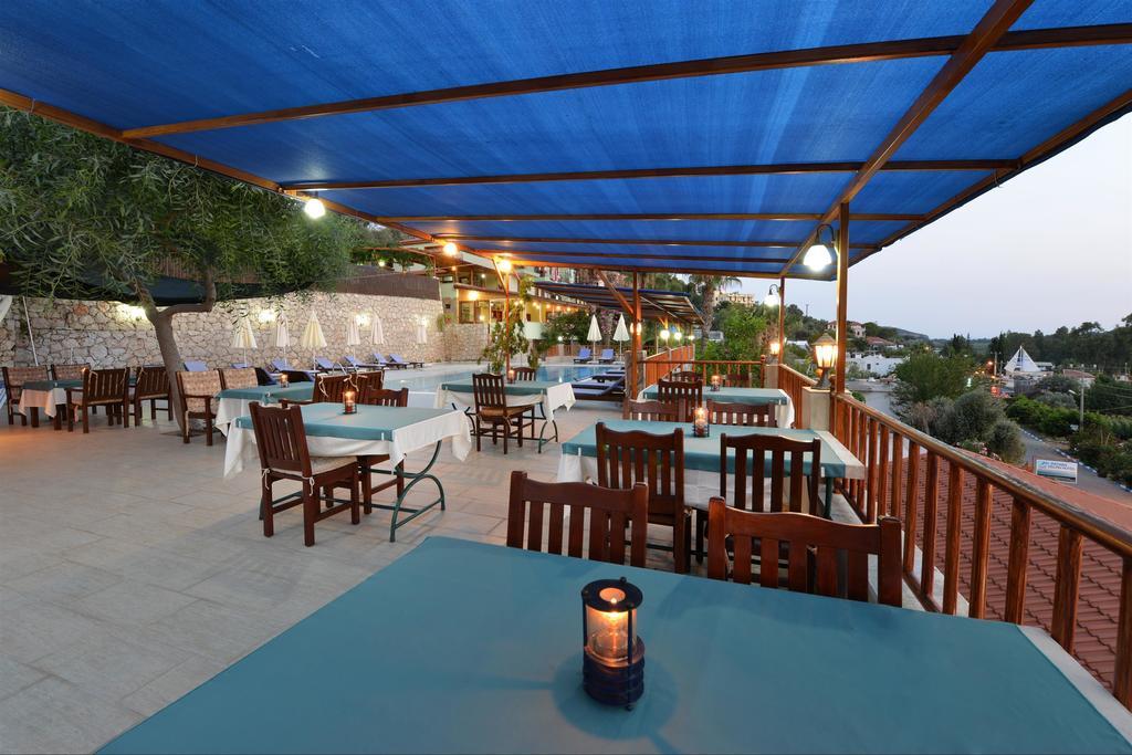 Delfin Hotel 2*