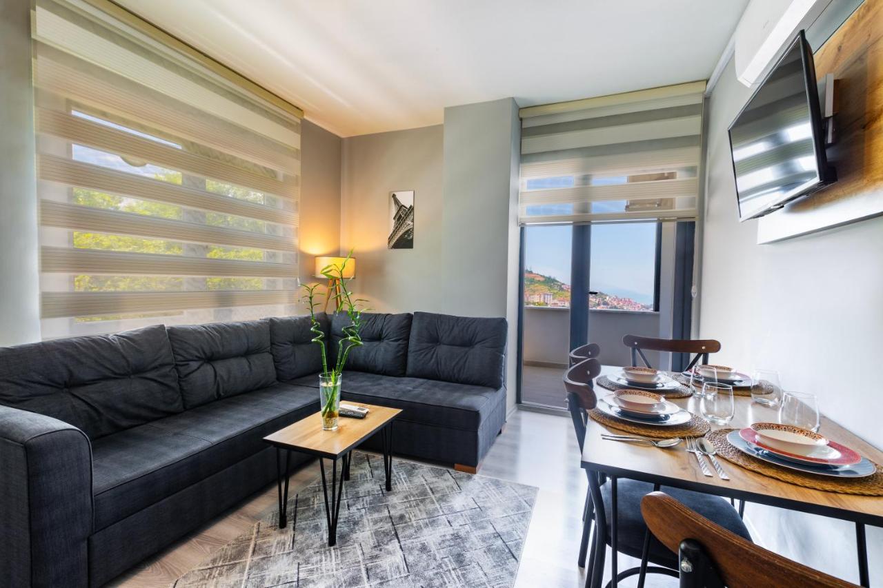 Zal Aparthotel *