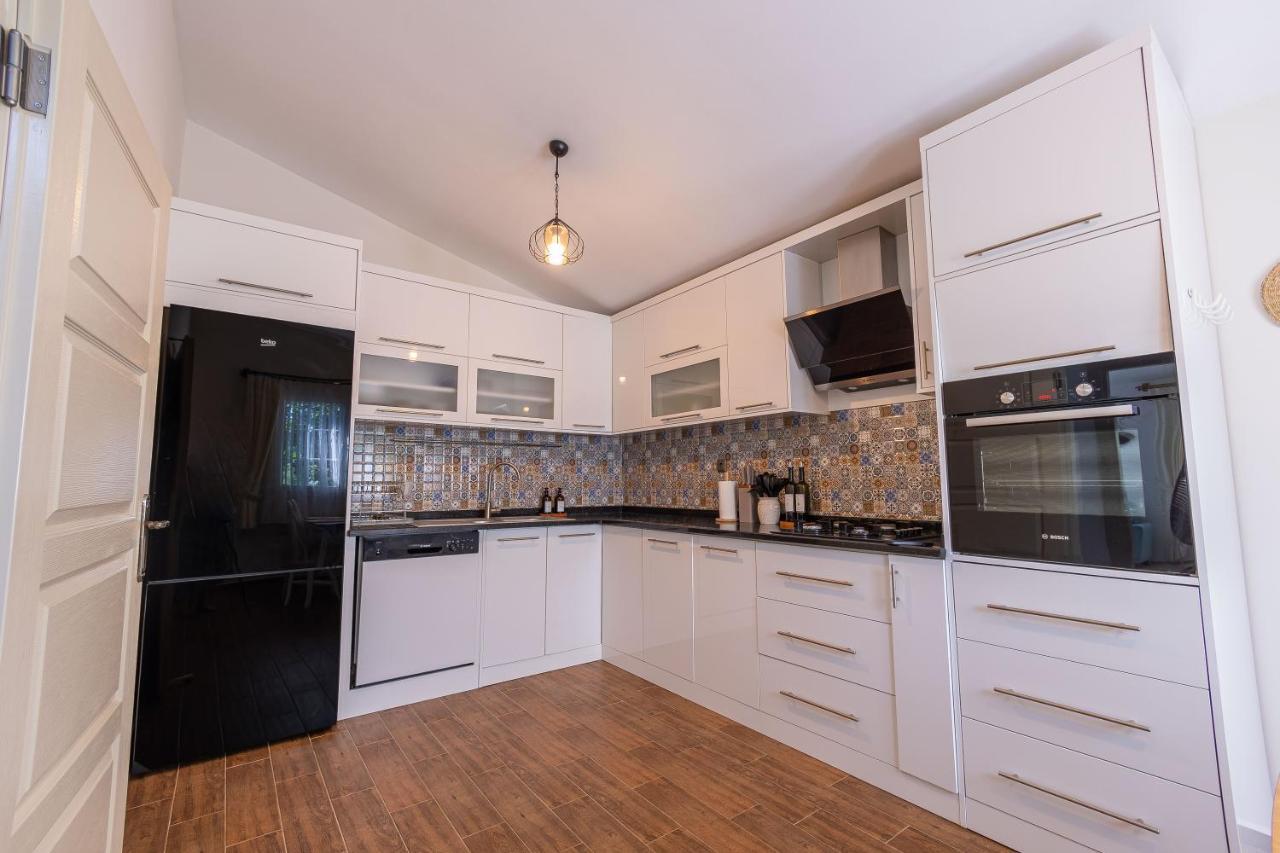 Caretta Caretta Guest house 3*