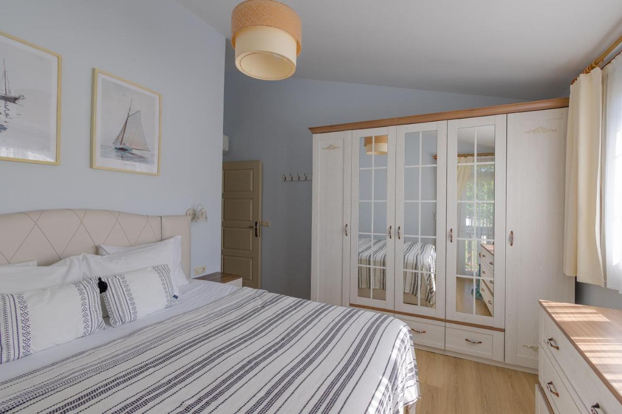 Guest house Caretta Caretta 3*