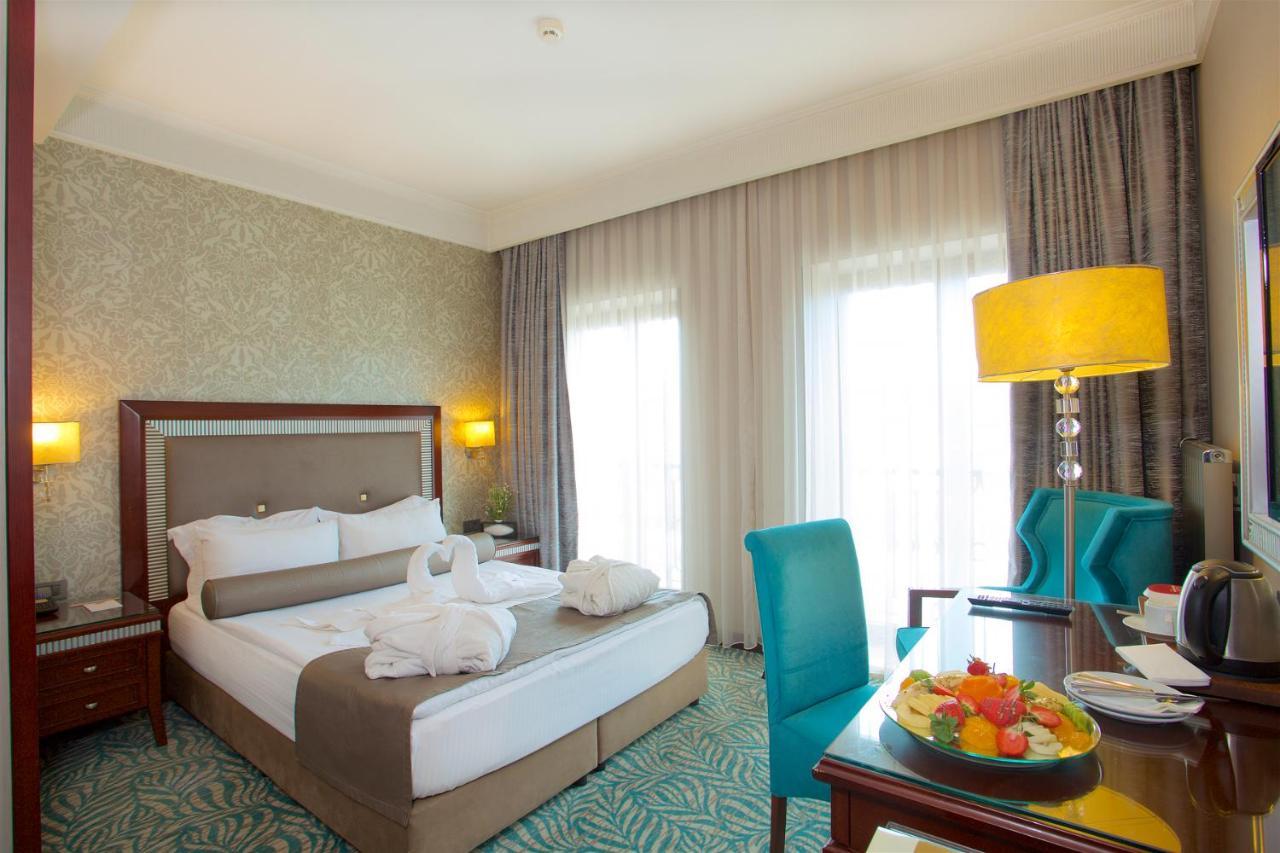 Emporium Hotel 4*