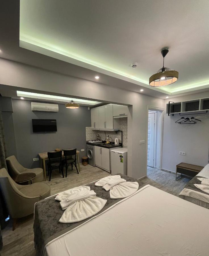 Aparthotel Arat *