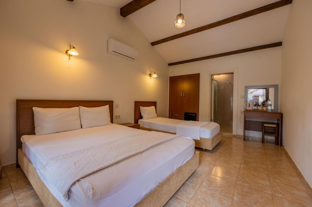 Caretta Caretta Guest house 3*