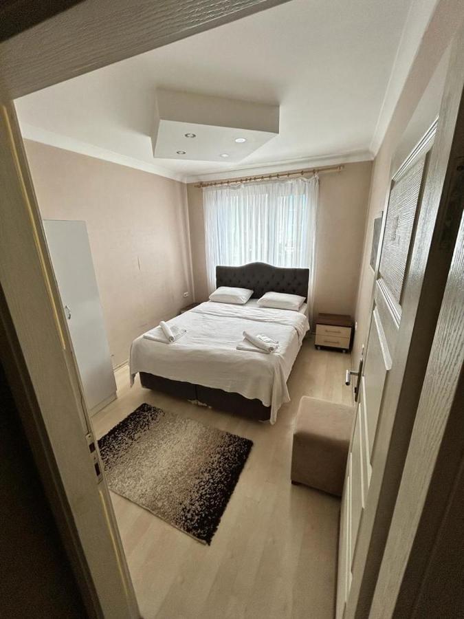 Aparthotel Hypatia *
