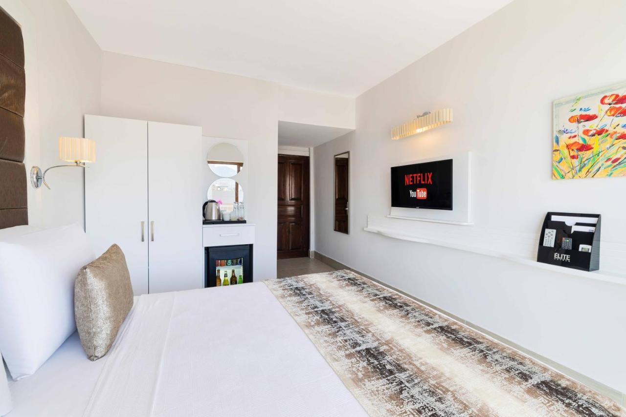 Elite Hotel 4*