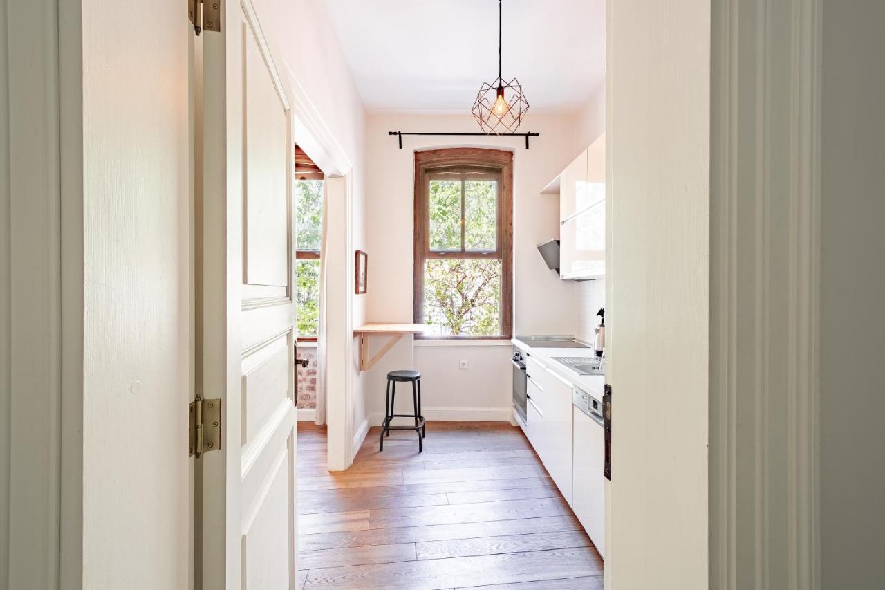 Homie - Historical Nearby Galata Tower Apartment