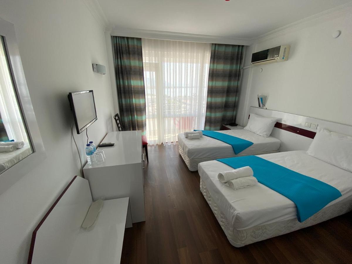 Hotel Marina