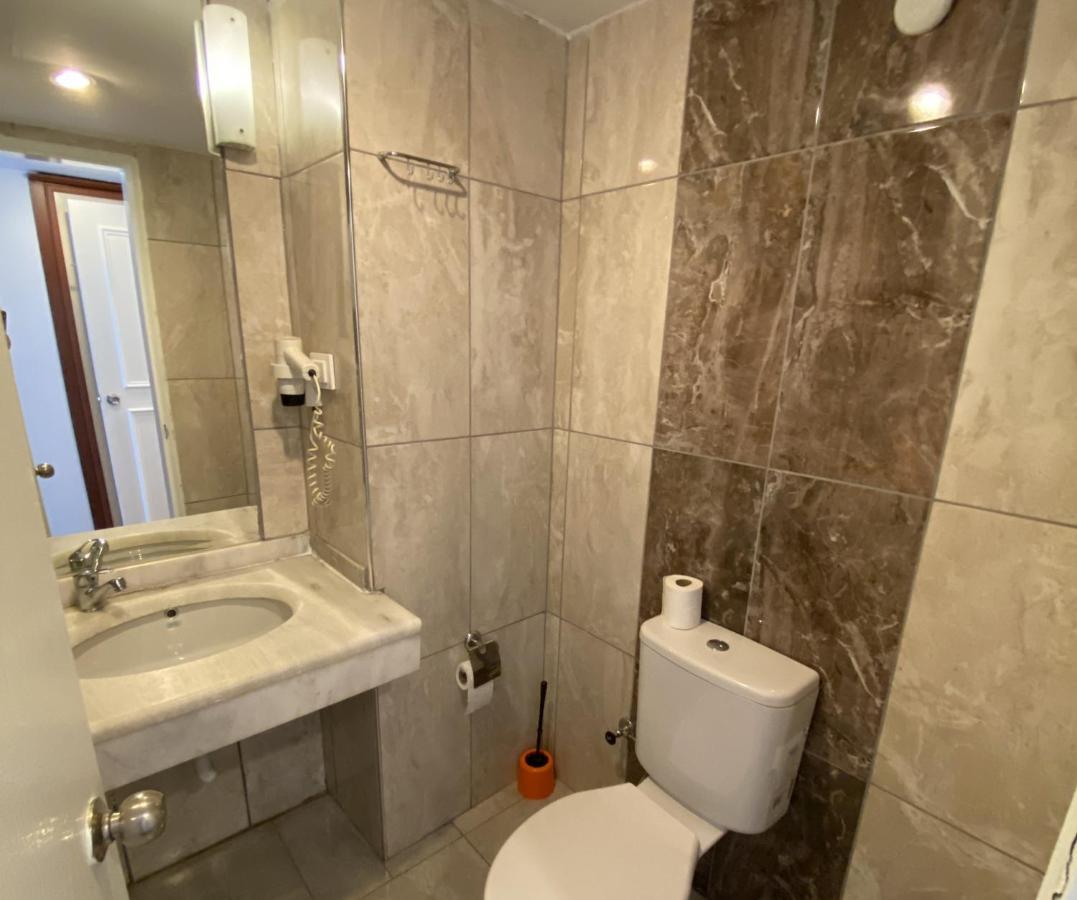 Marina Hotel 3*