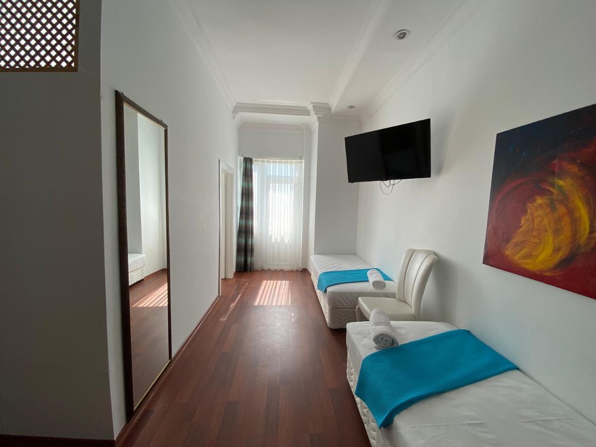 Marina Hotel 3*