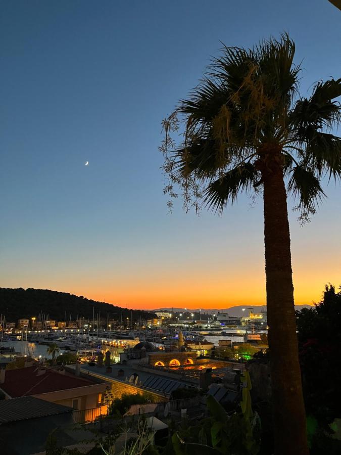 Veria 2*