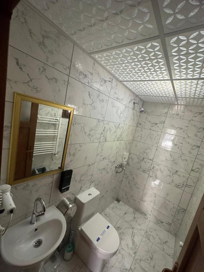 Haros Hotel 3*