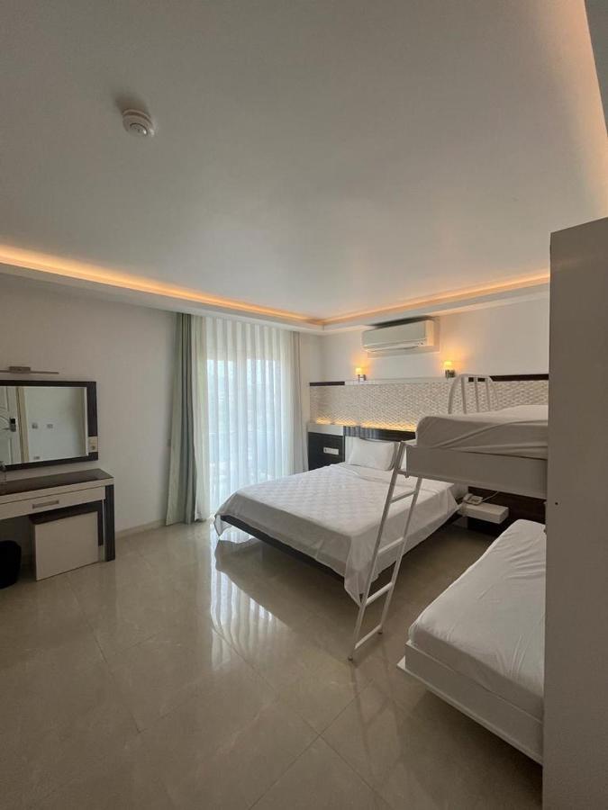 Maki Hotel 2*