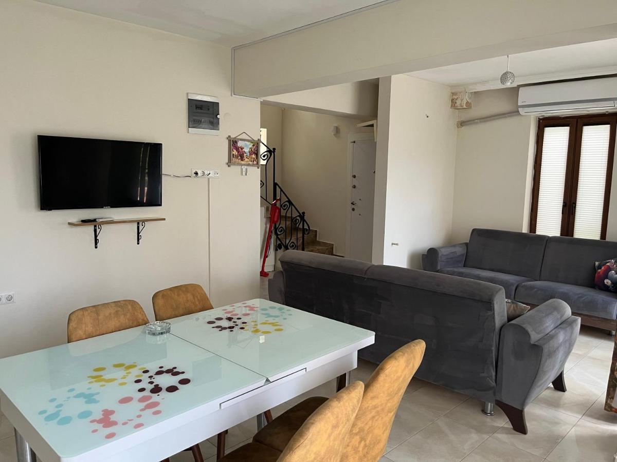 Grand Teoshan Ve * Seferihisar