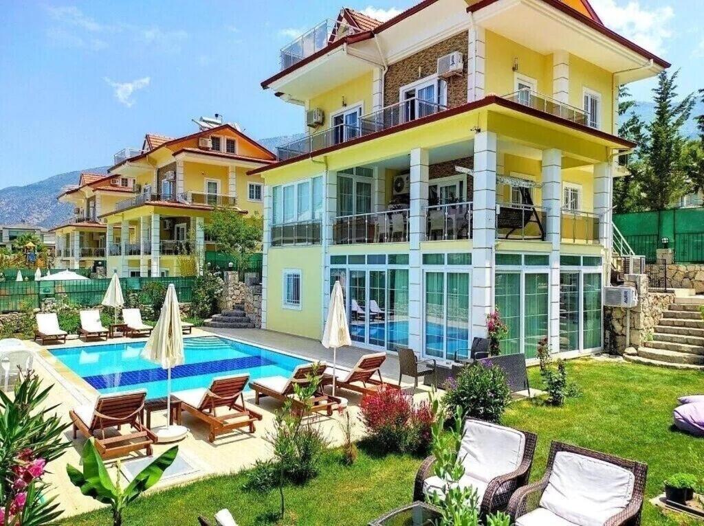 Alpine At Hisaroenue Oeluedeniz Ovacik 6+2, 12 People Villa Fethiye