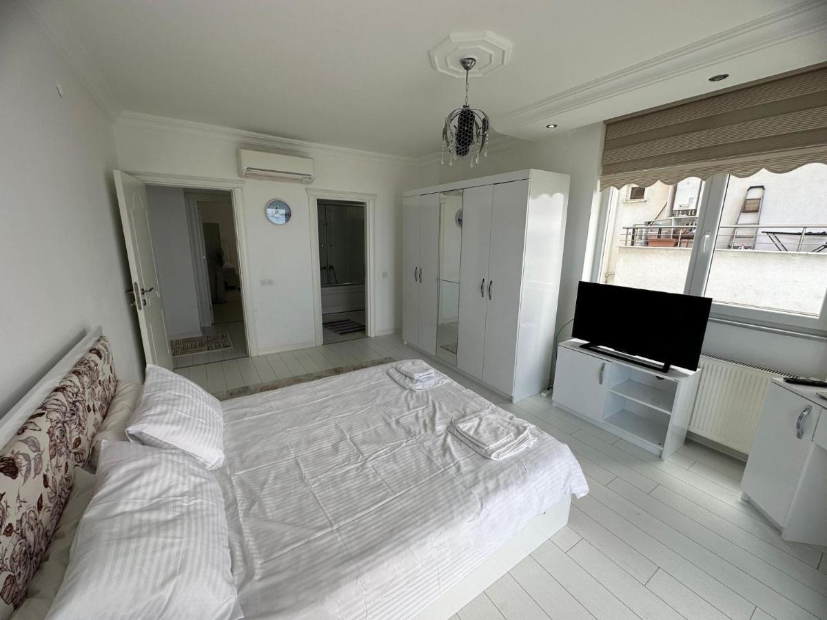Panorama Apartment *