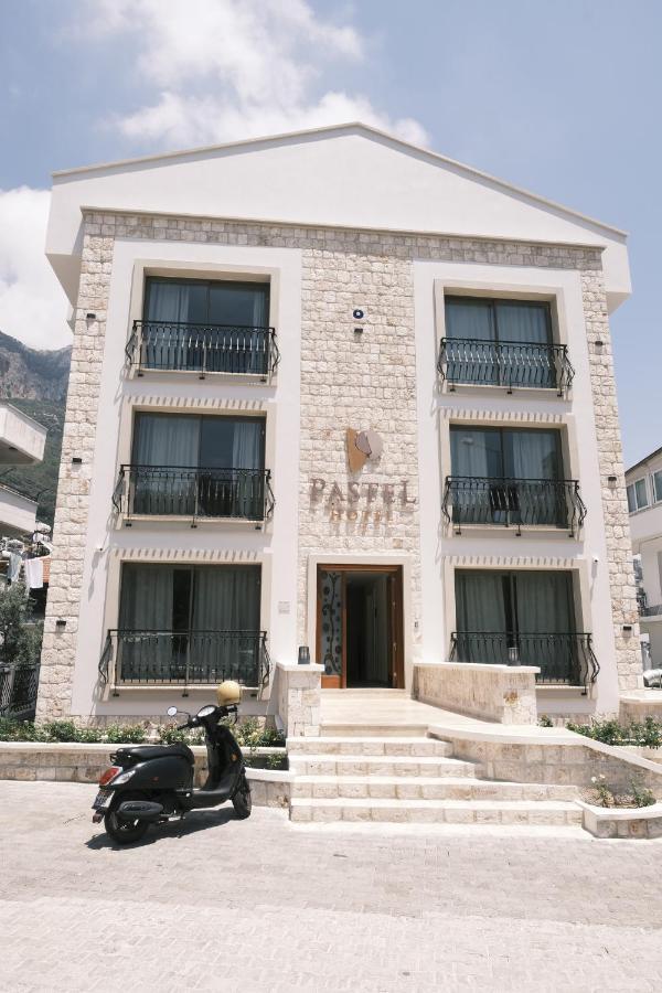 Hotel Pastel