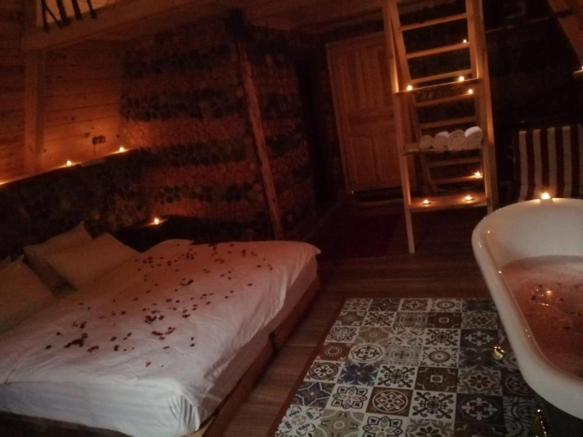 Cay Bungalow & Camlihemsin