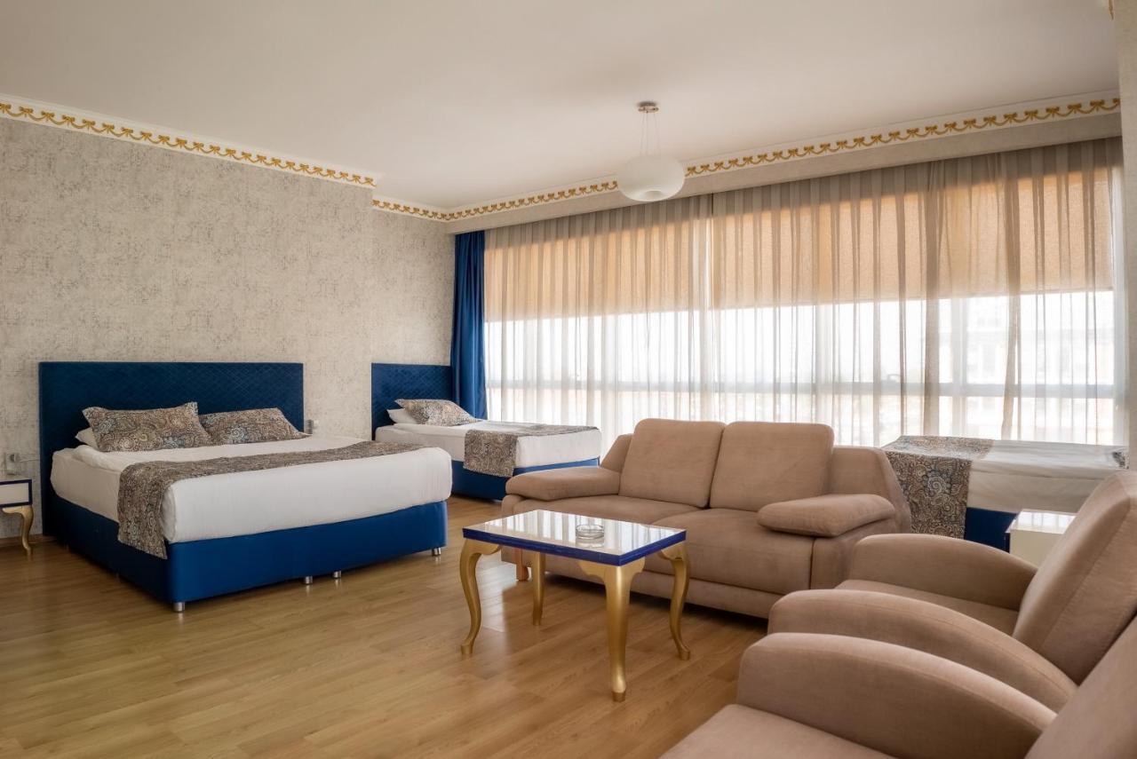 Hotel Grand Karot 3*