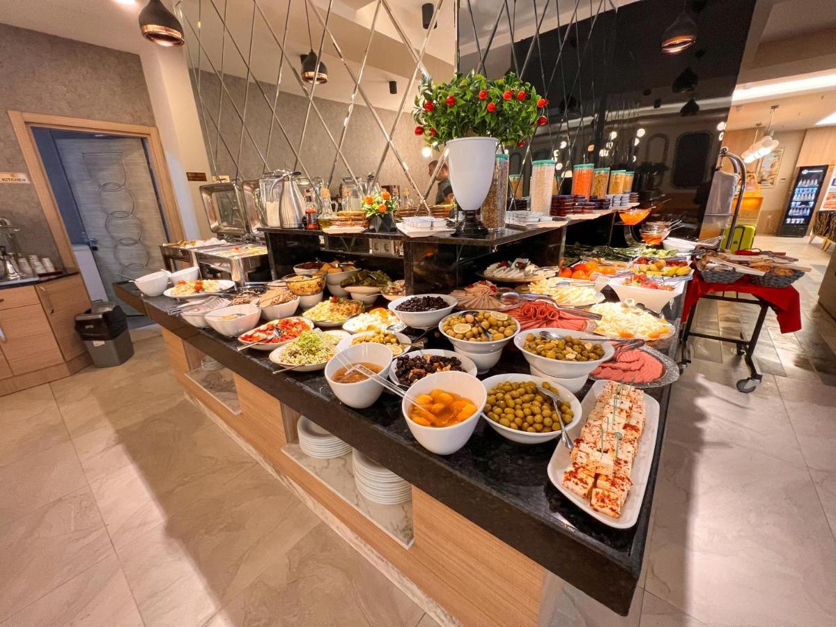 Hotel Old Town Point & 4*