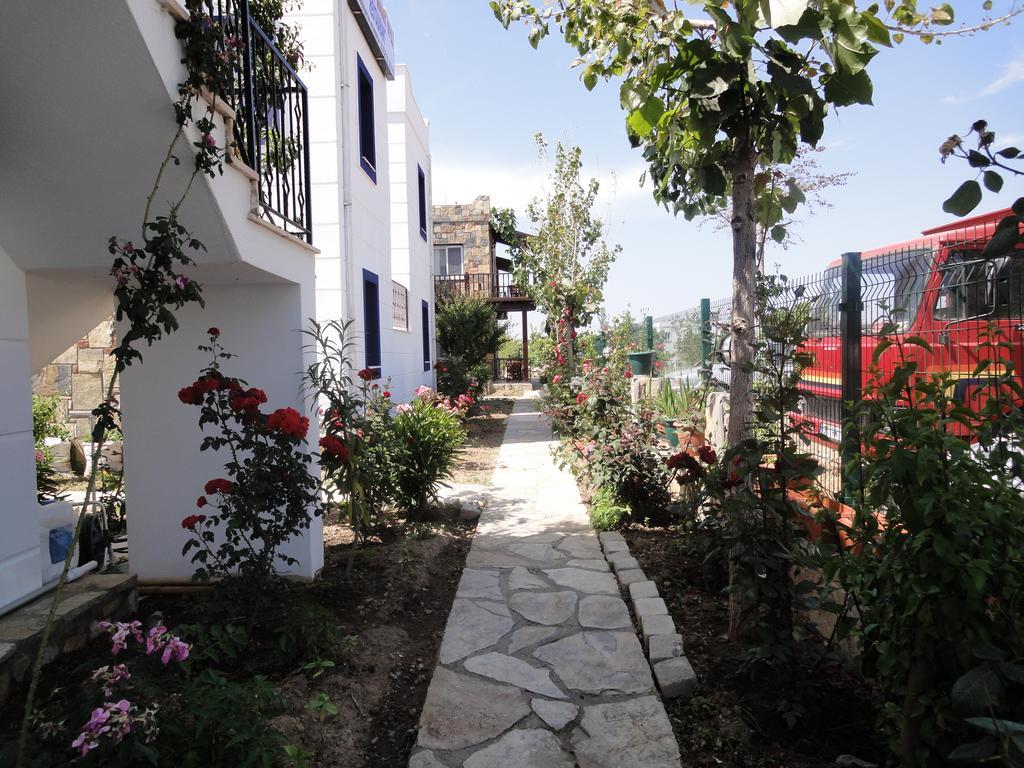 Aparthotel Simay Apart *