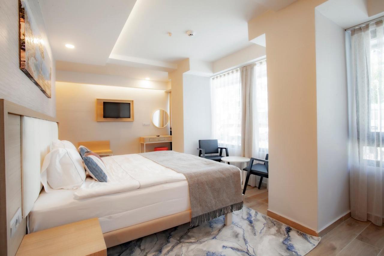 Hotel Old Town Point & 4*