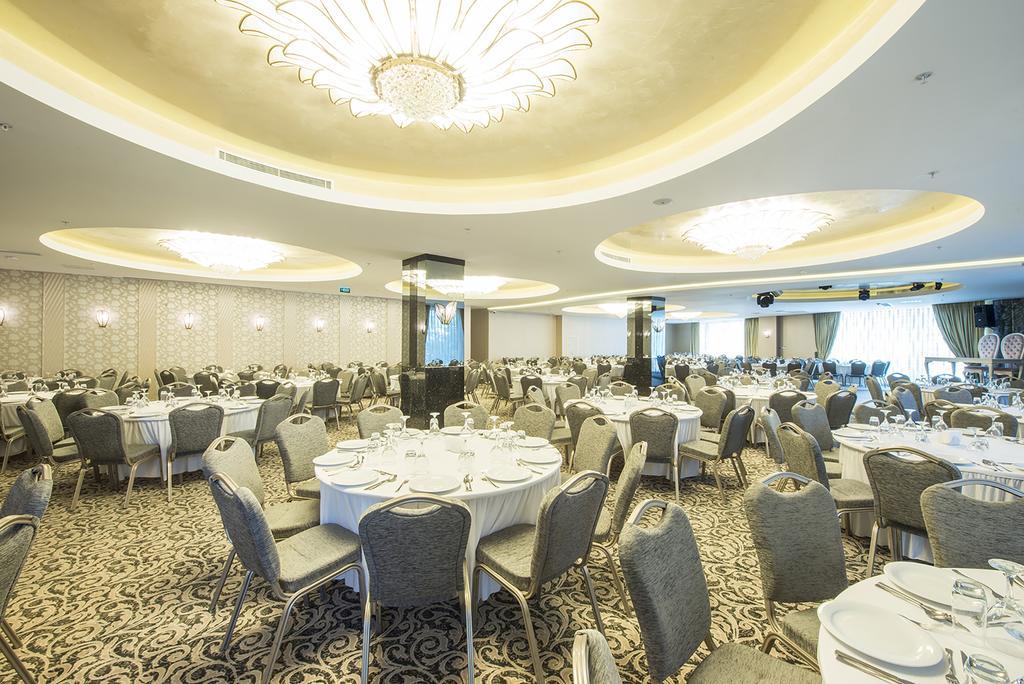 Ramada By Wyndham Gemli̇k 4*