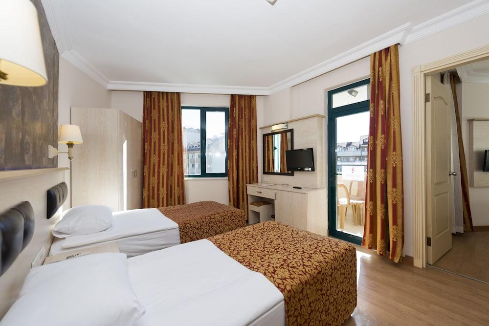 Grand Seker Resort 4*