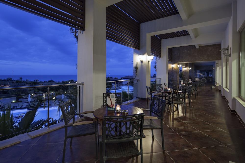 Resort Alba Royal (adults Only)