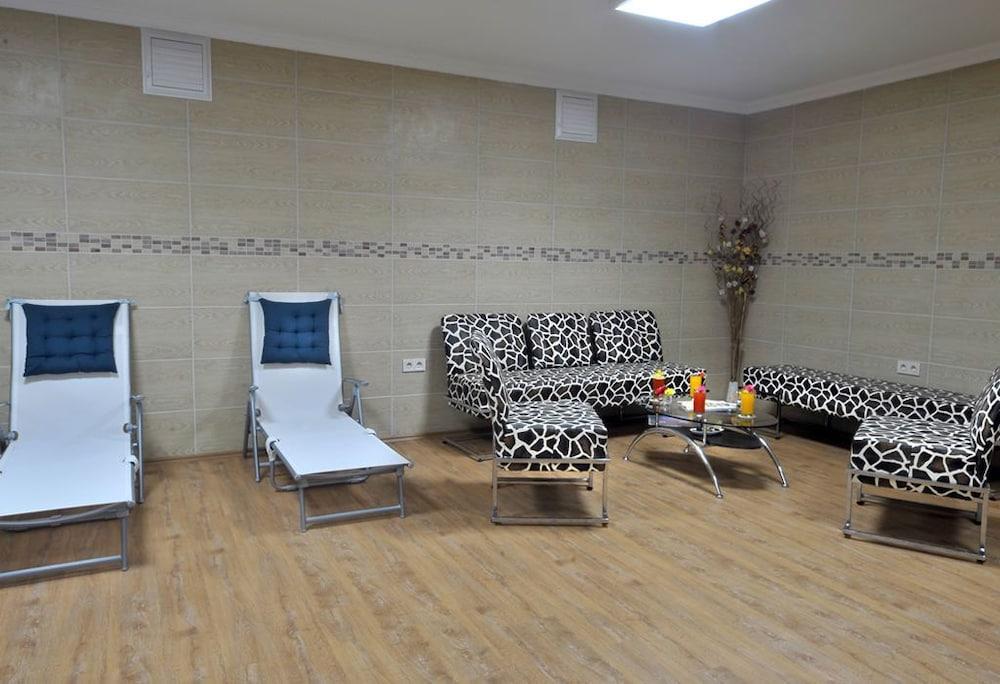 Rhiss Bostanci Hotel Istanbul