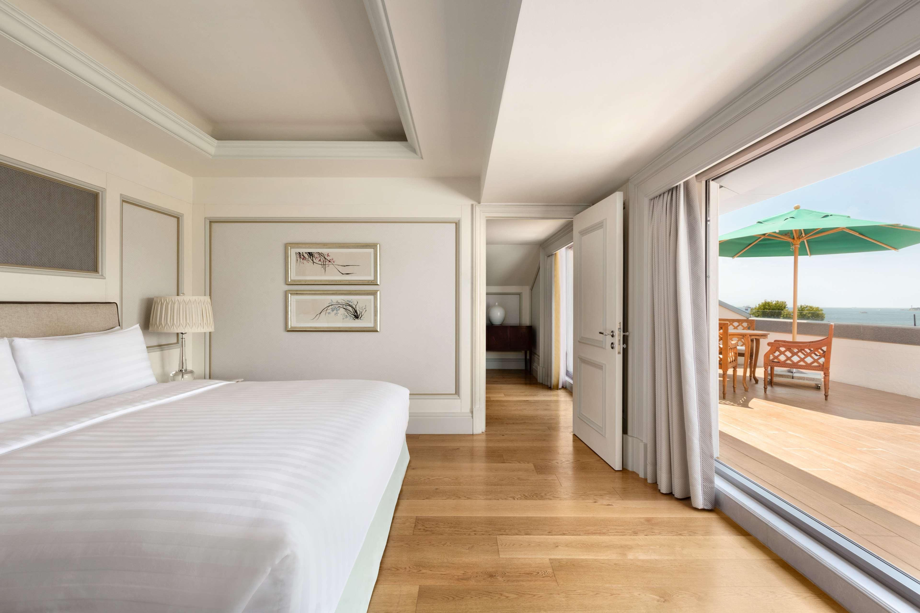 Shangri-la Bosphorus, Istanbul