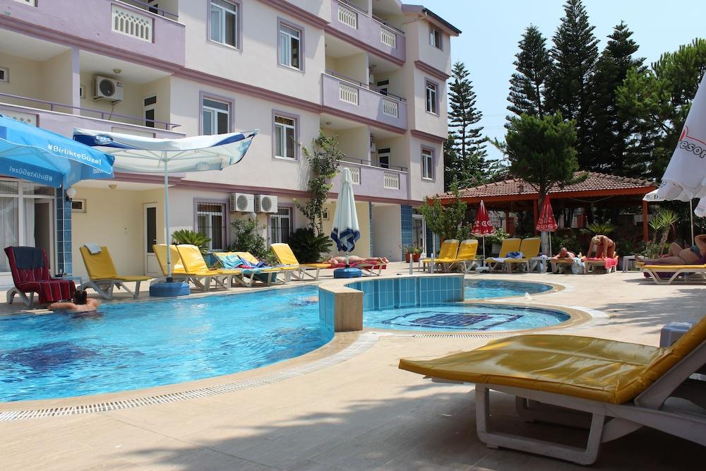 Victoria Princess Aparthotel