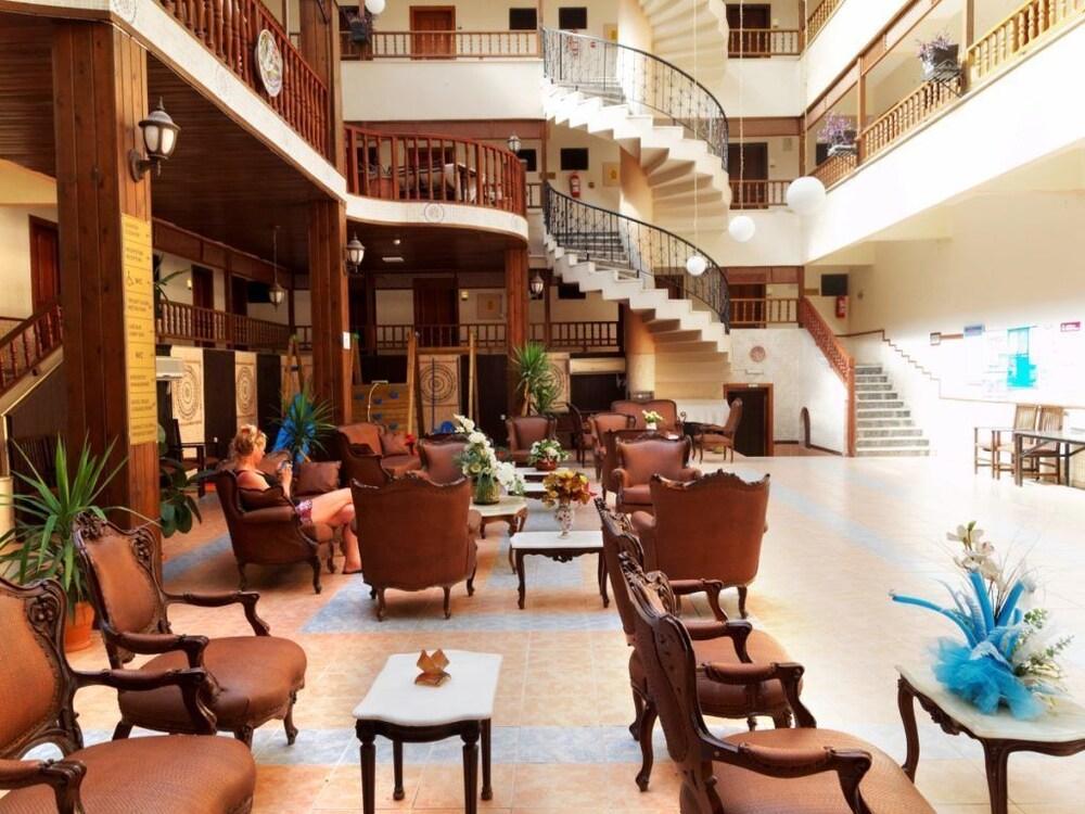 Hotel Oz-can 3*