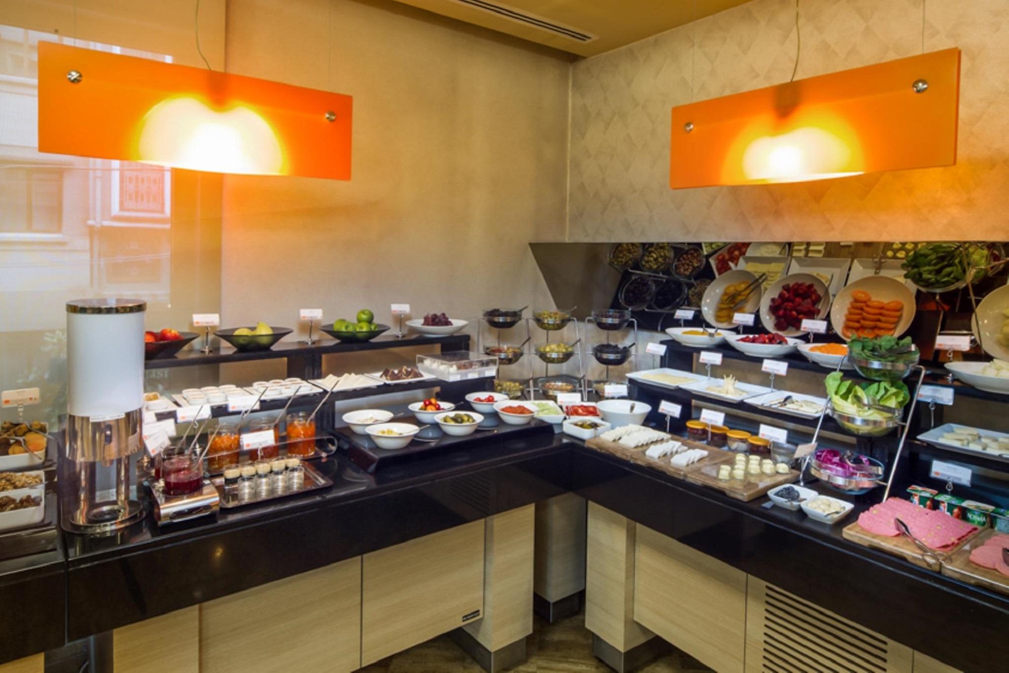 Midtown Hotel 4*