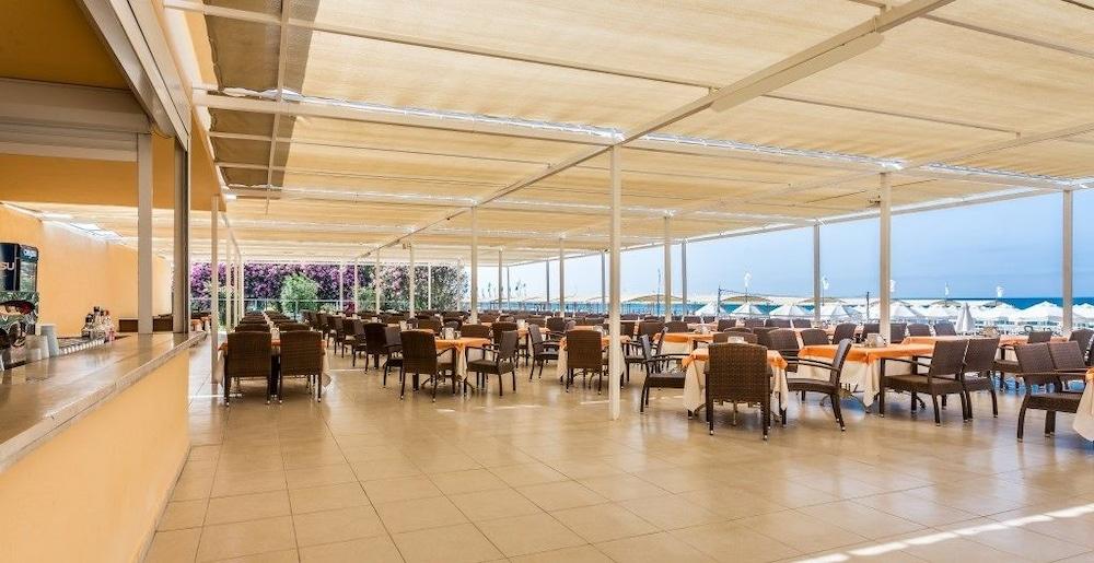 Villa Side Hotel Hotel 4*