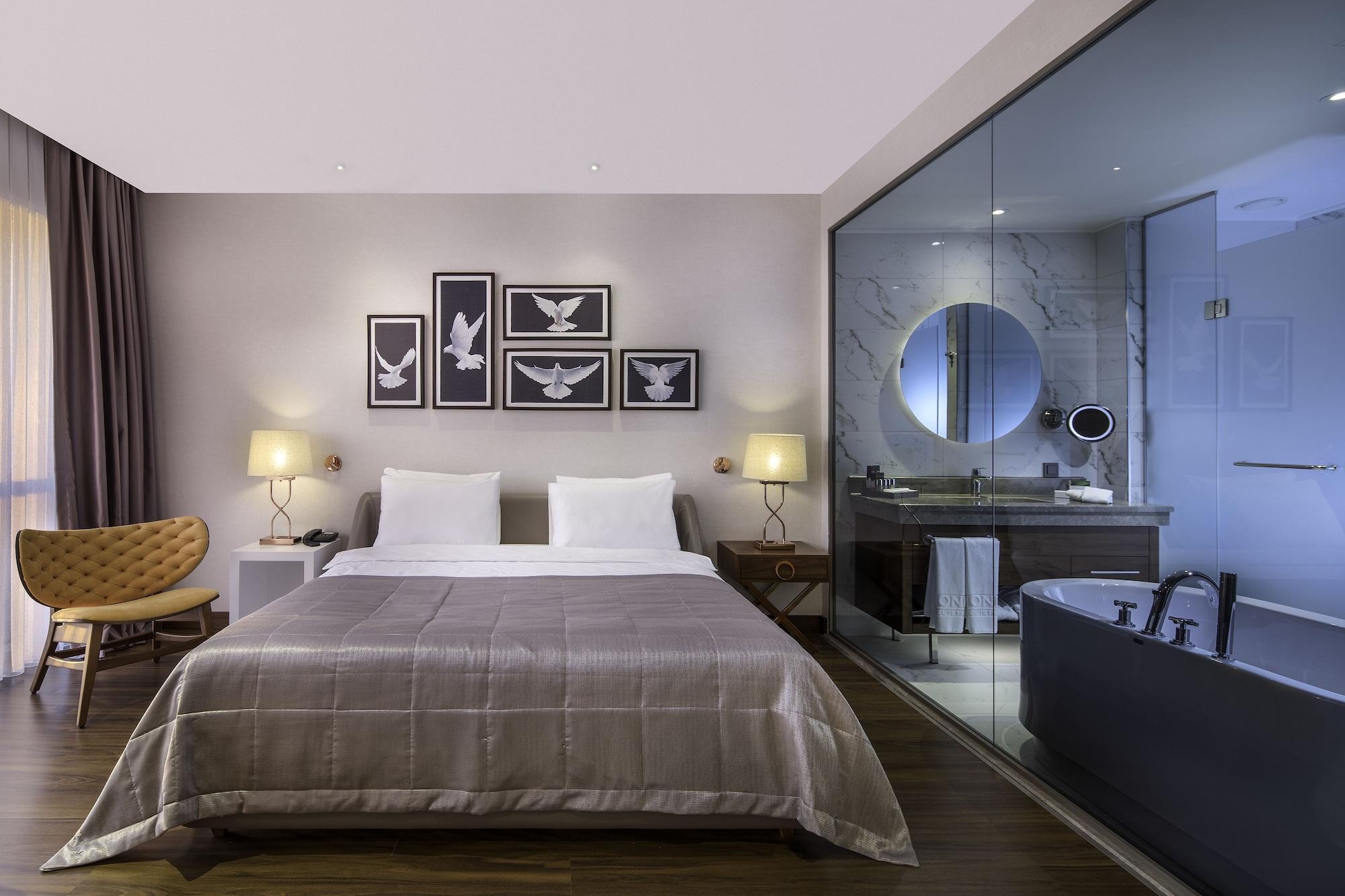 Hotel Lionel 5*