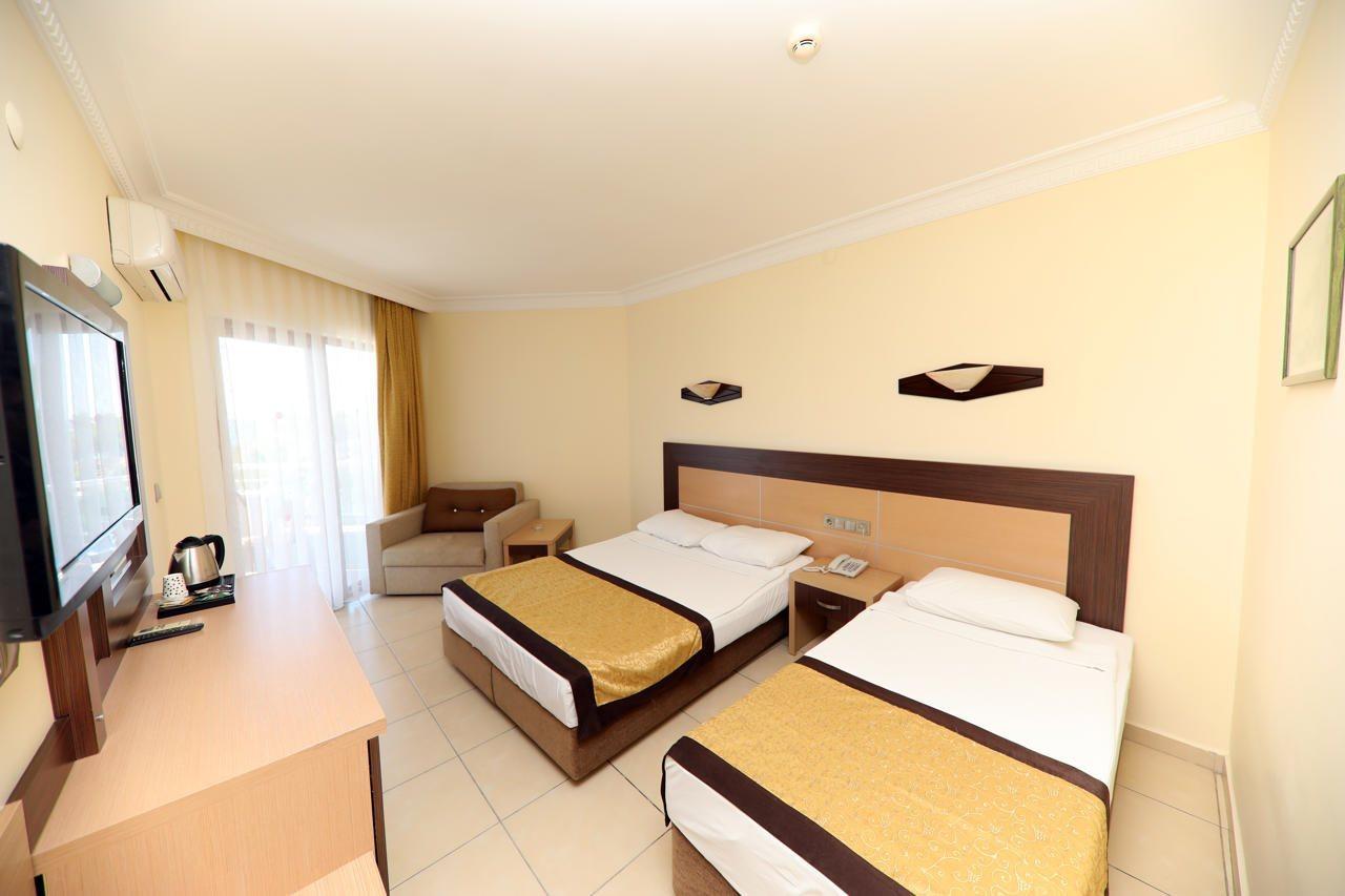 Caretta 4* Konakli