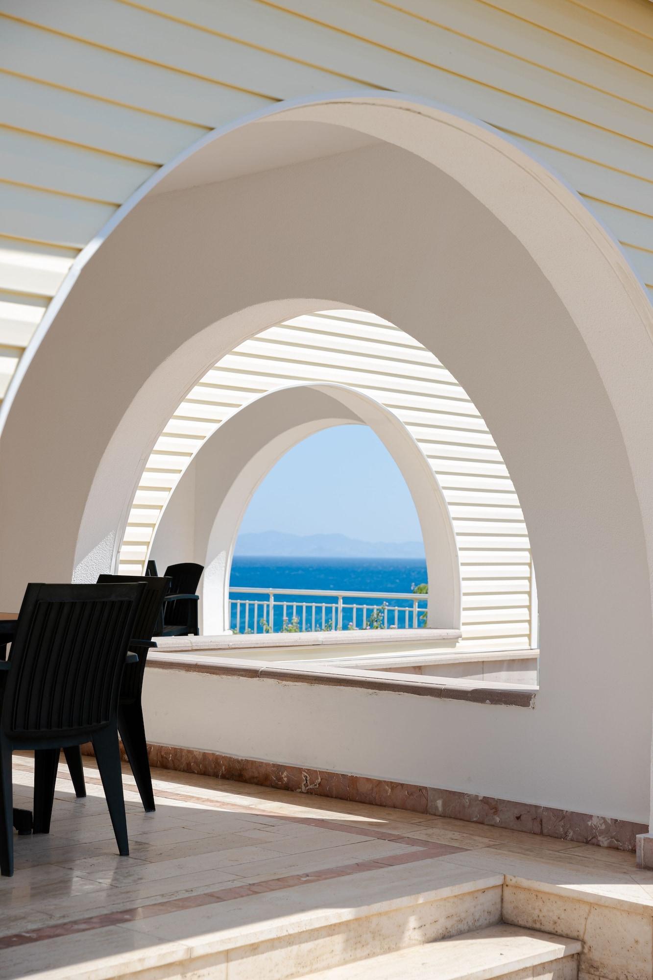 Palm Wings Resort