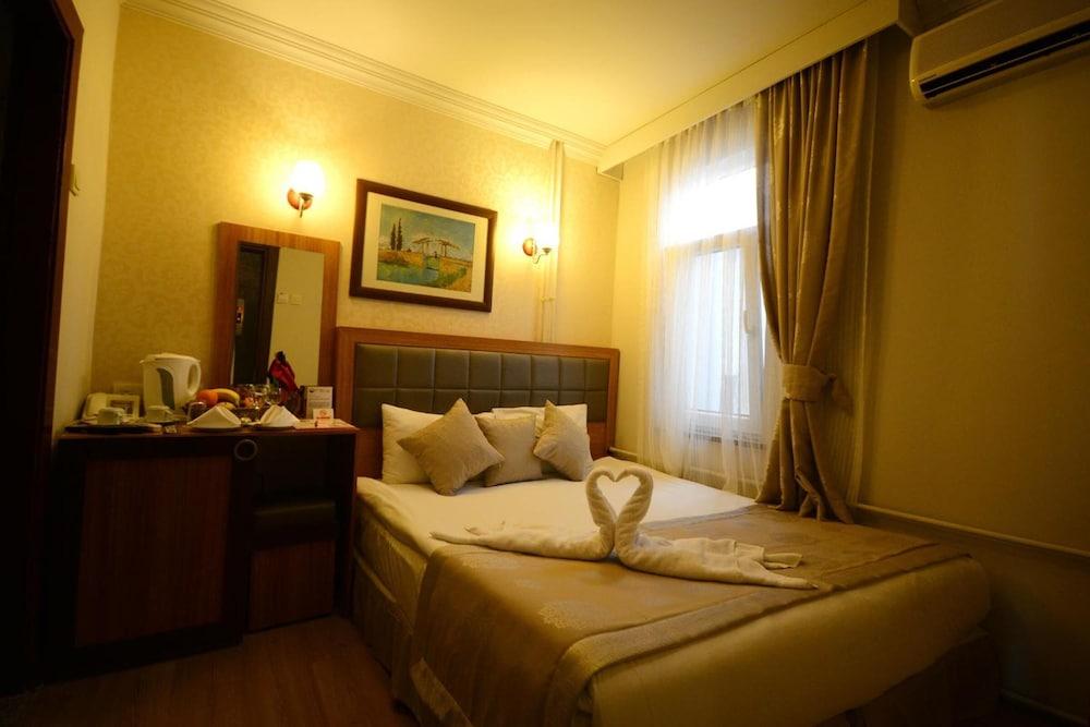 Hotel Anzac
