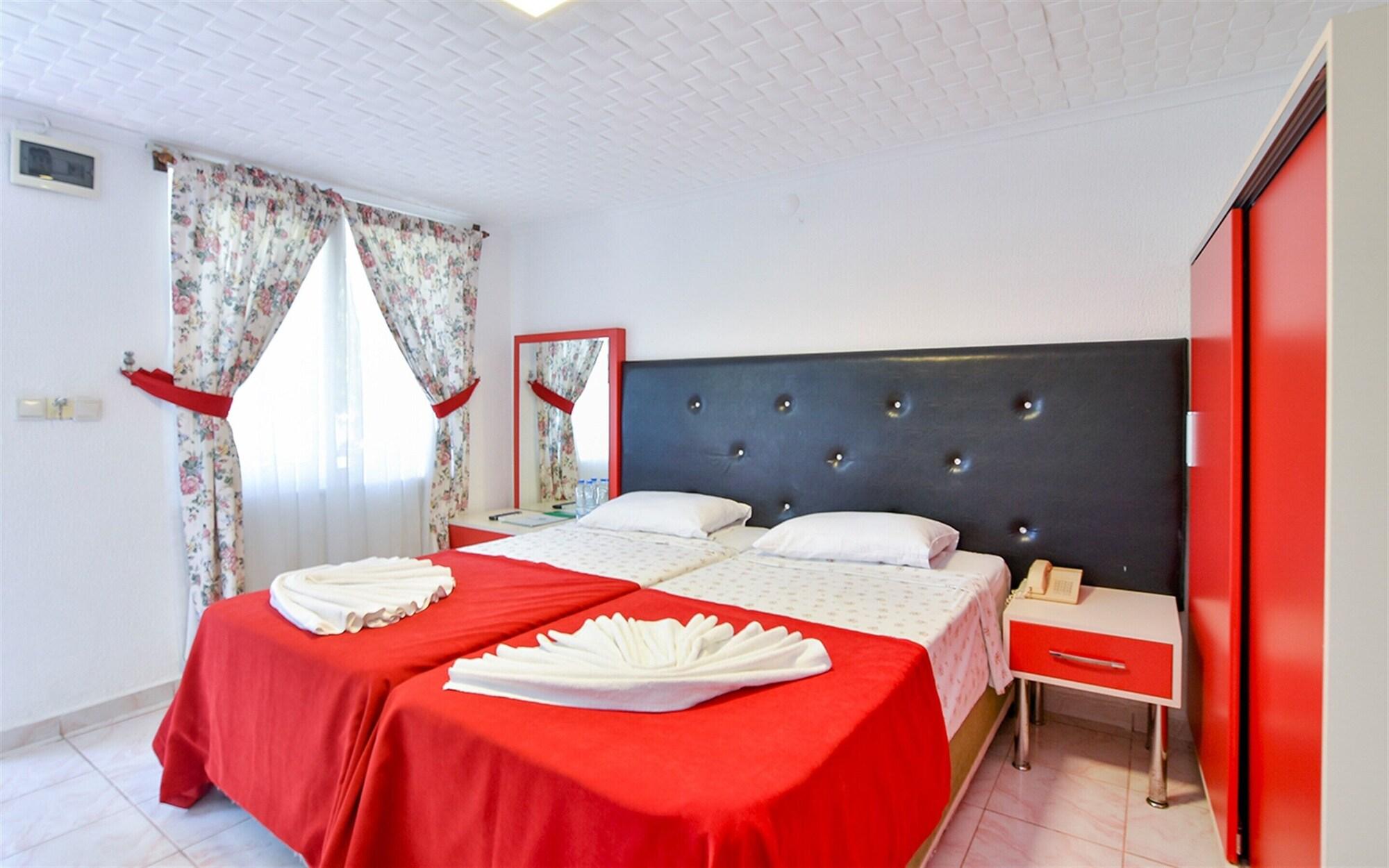 Altinkum Hotel