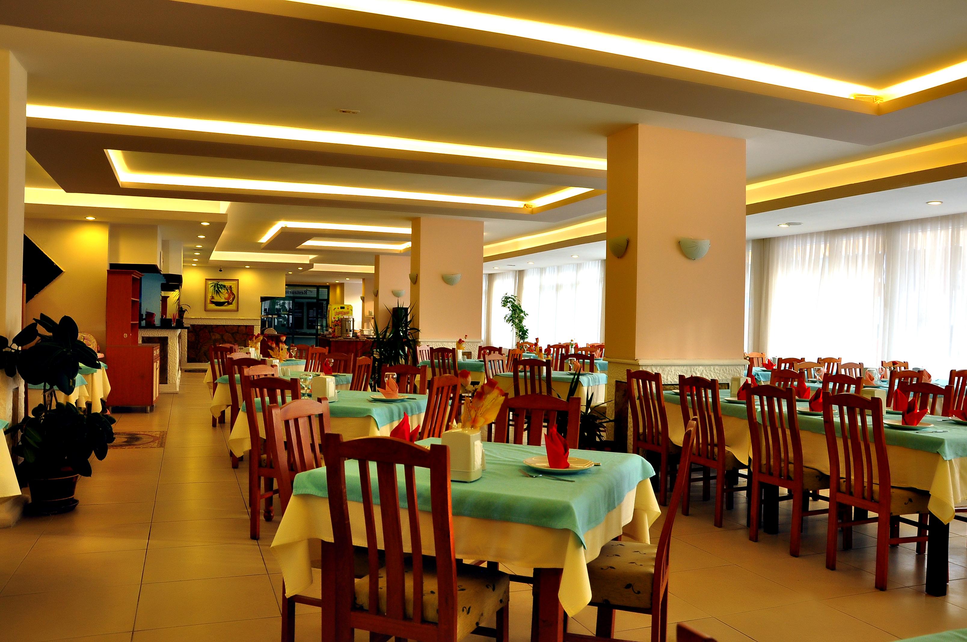 Cinar Family Suite Hotel Side 3*