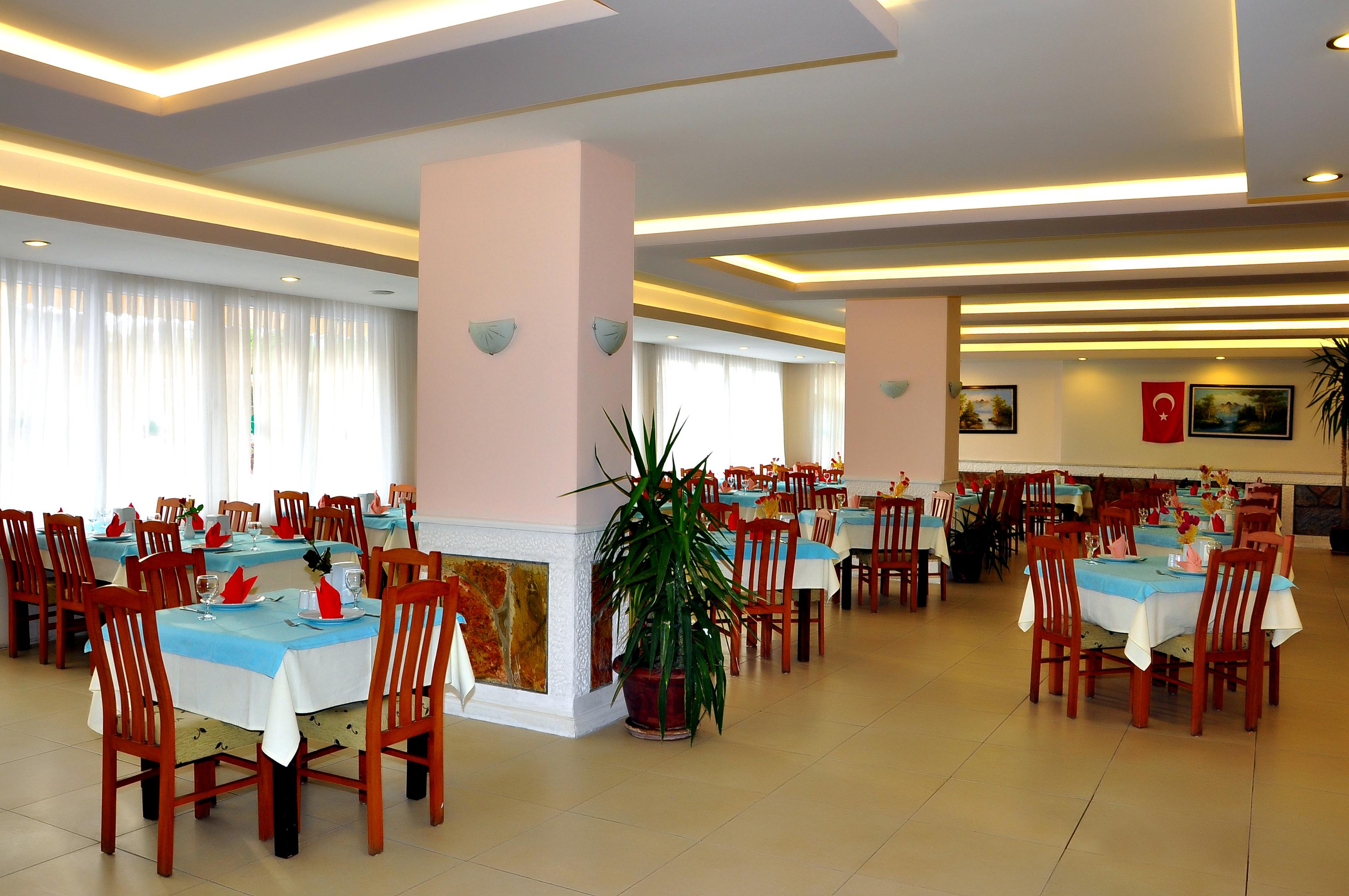 Hotel Cinar Family Suite Hotel Side 3*