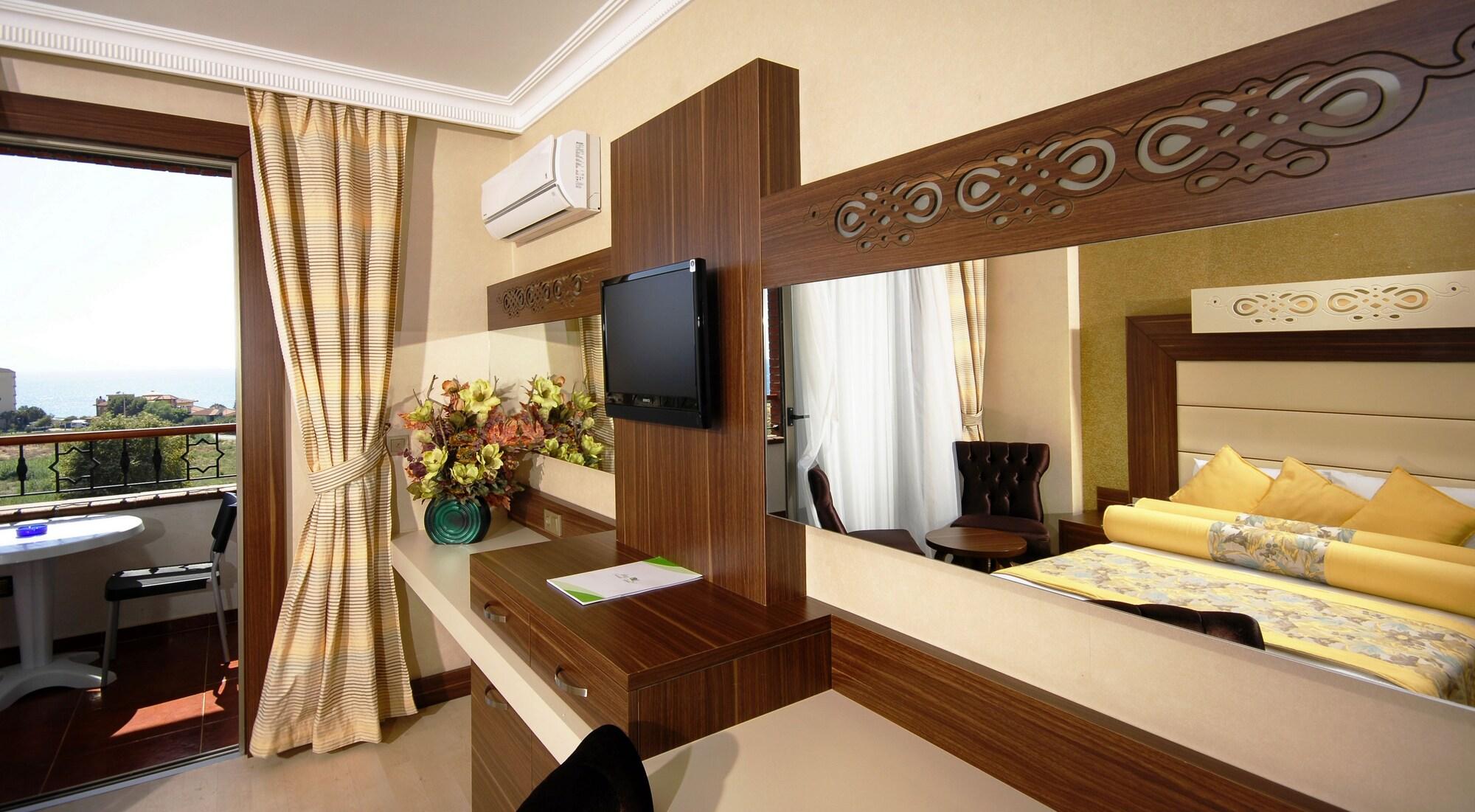 Club (adults Only) 4*