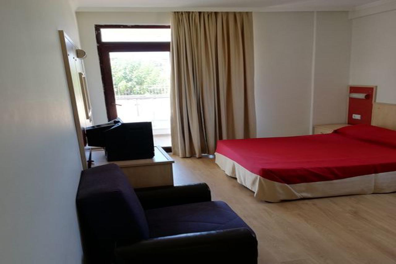 Carna Garden 3*