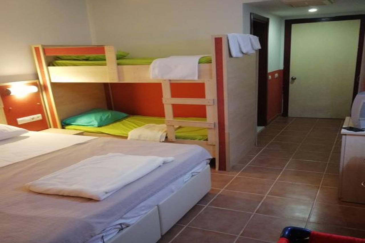 Hotel Carna Garden
