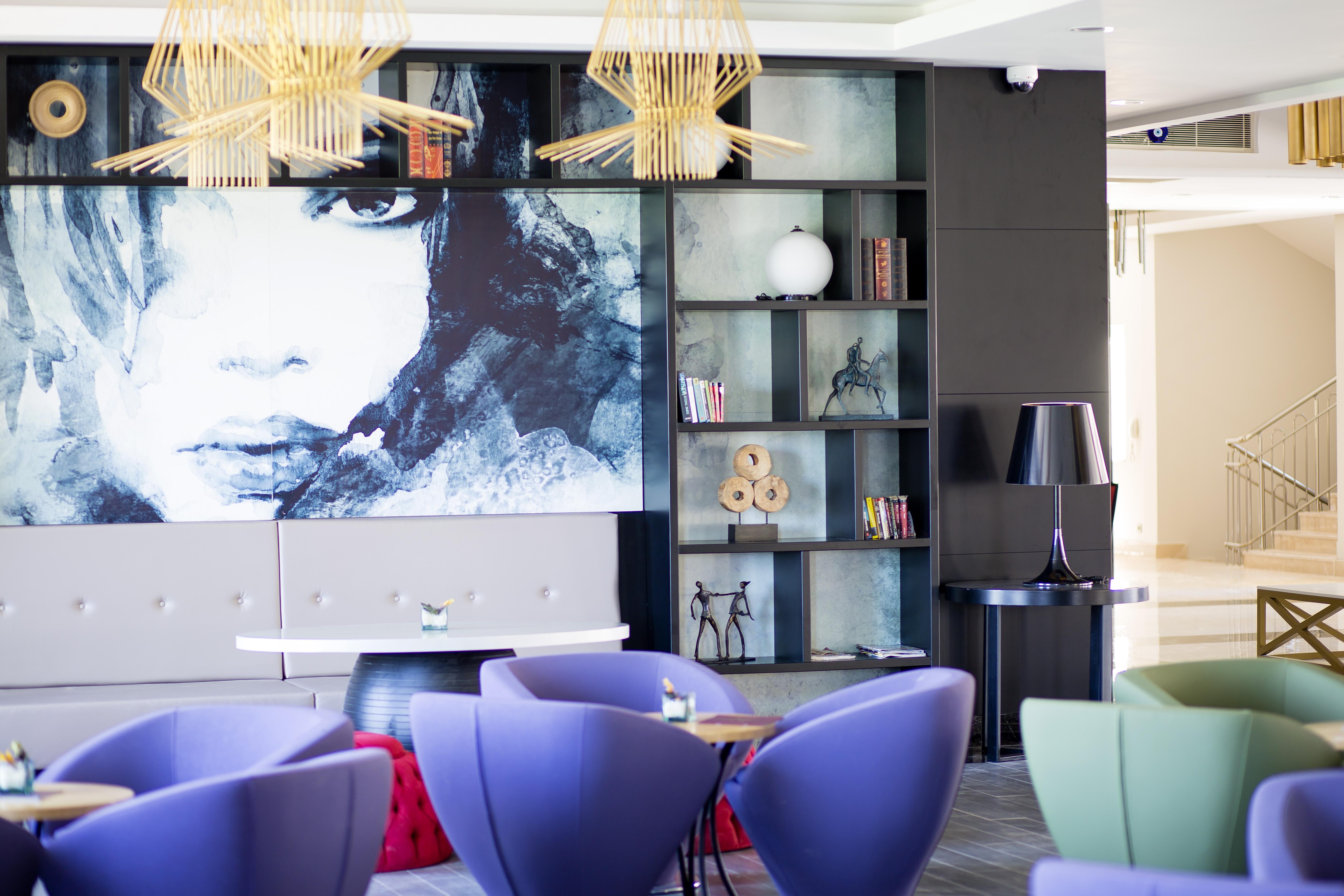 Port River & Hotel 5*