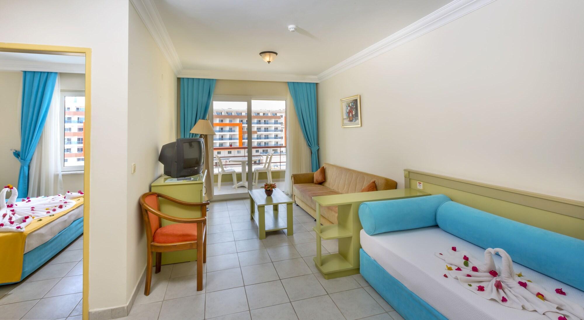 Magnolia Hotel 4*