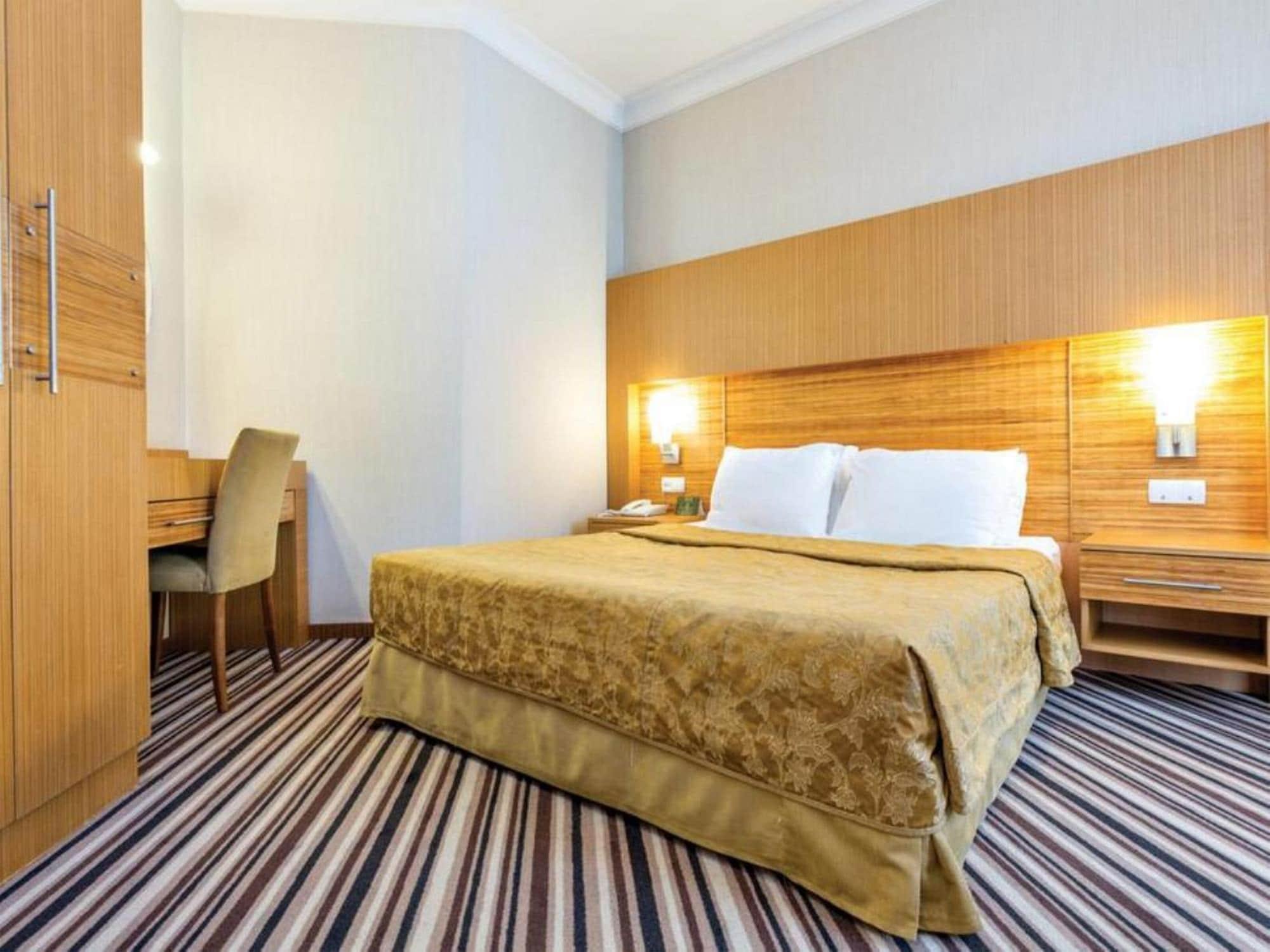 Hotel Grand Cettia 5*